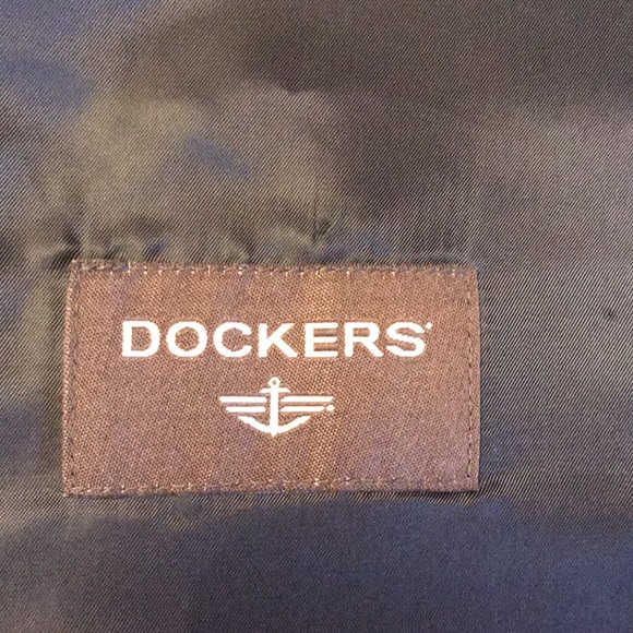 Dockers Vest - Picture 12 of 13